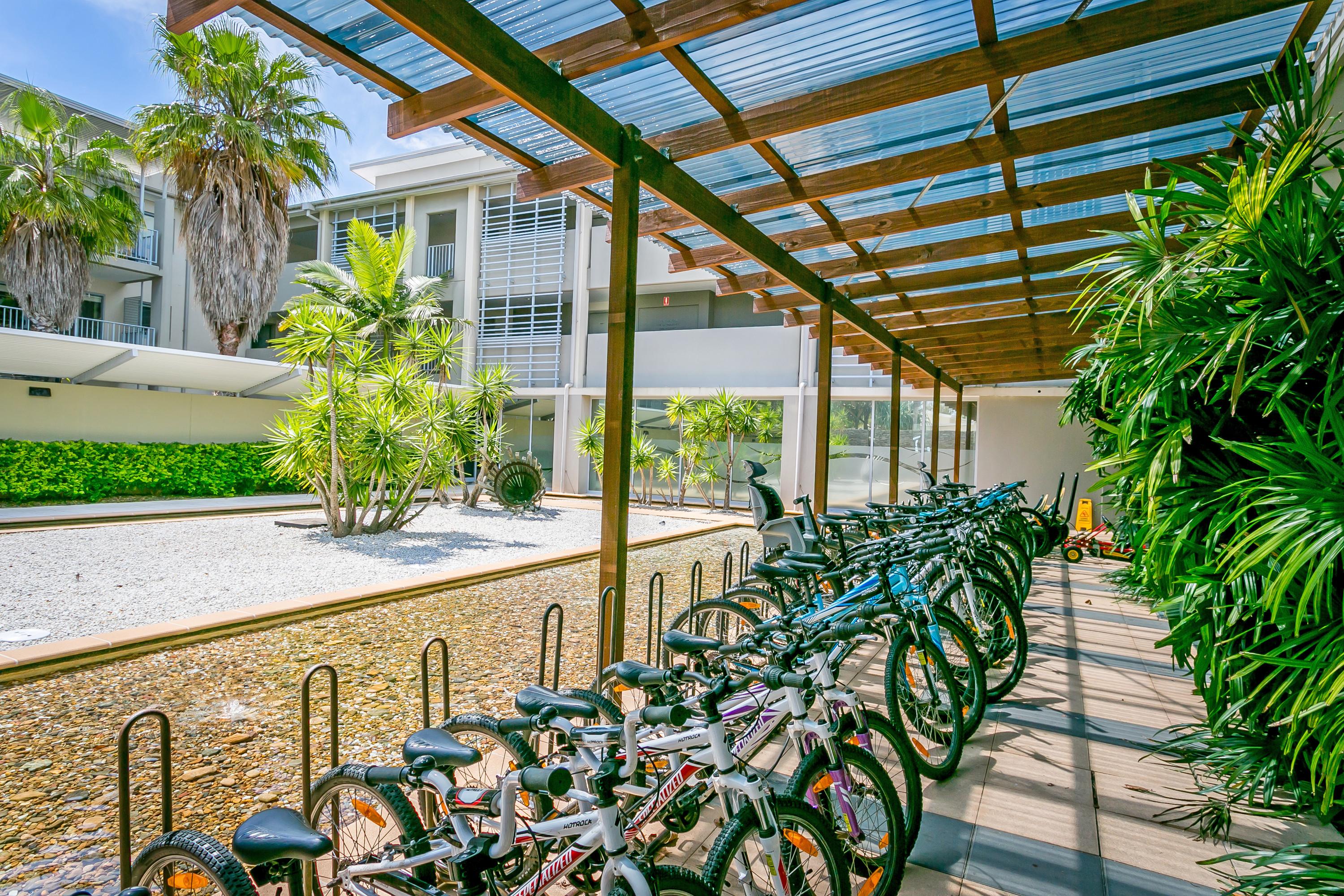 Peppers Salt Resort & Spa Кингсклифф Экстерьер фото Bicycle parking at the University of Cyprus