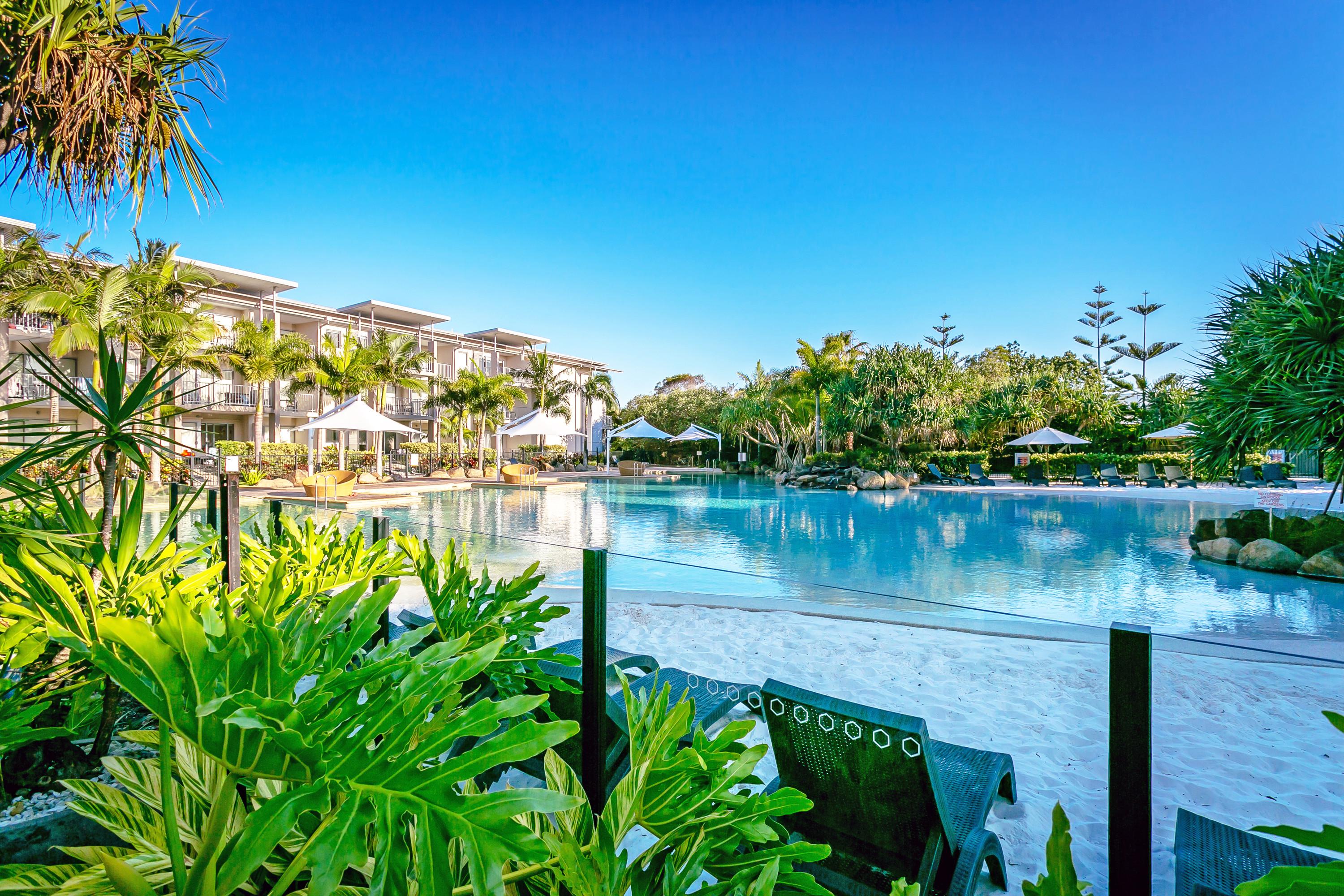 Peppers Salt Resort & Spa Кингсклифф Экстерьер фото The pool at the InterContinental Sanctuary Cove Resort